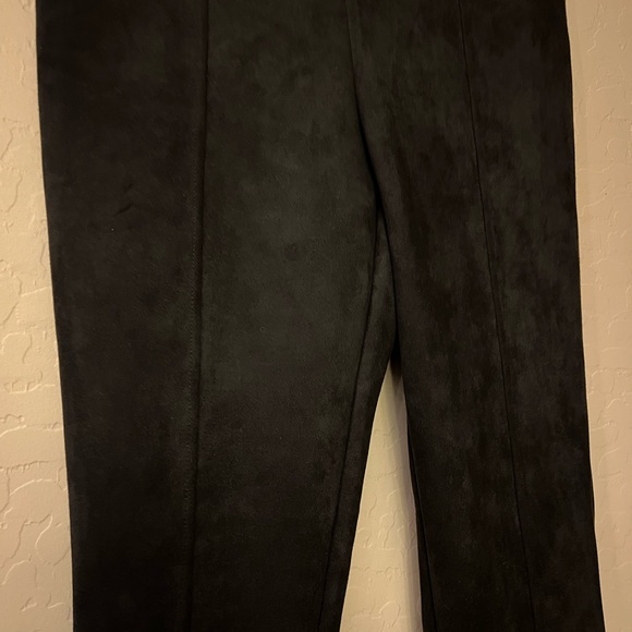 Andrew Marc Black Faux Suede Pants/Leggings - Picture 9 of 15